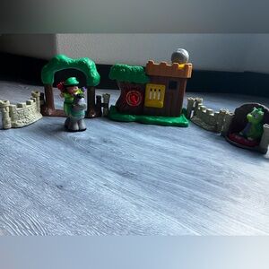 Little People Robin Hood and Dragon Set 2008